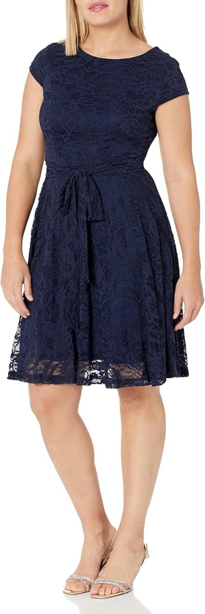 Robe De Mariée Simple Courte Blanche – Image 3