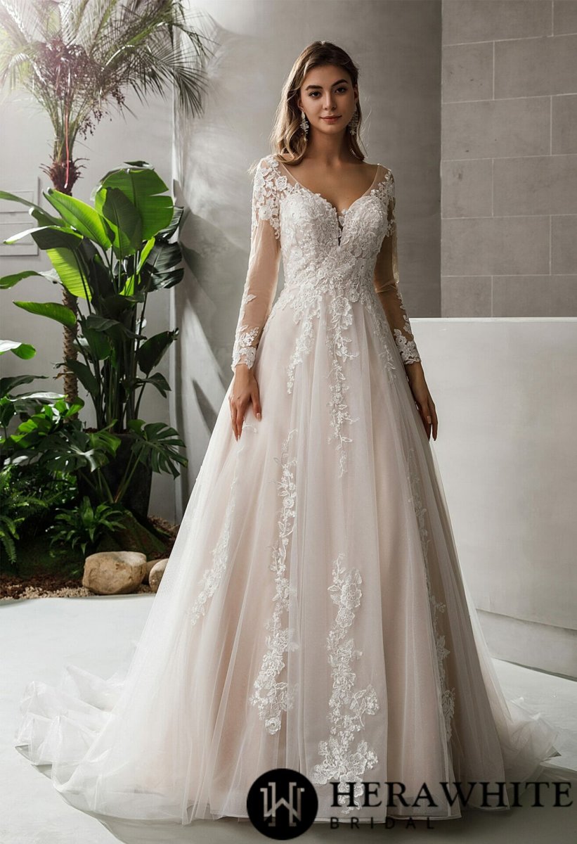 Robe de mariée princesse col en V et manches longues dentelle florale – Image 5