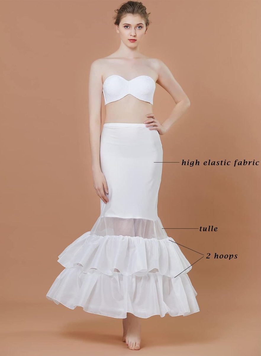 Robe de mariée ajustée à bretelles spaghetti avec perlage – Image 6