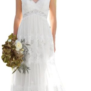 Robe de mariée romantique à corsage plissé en tulle avec illusion sur lʼépaule