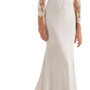 Robe de mariée fourreau ajustée à double traîne