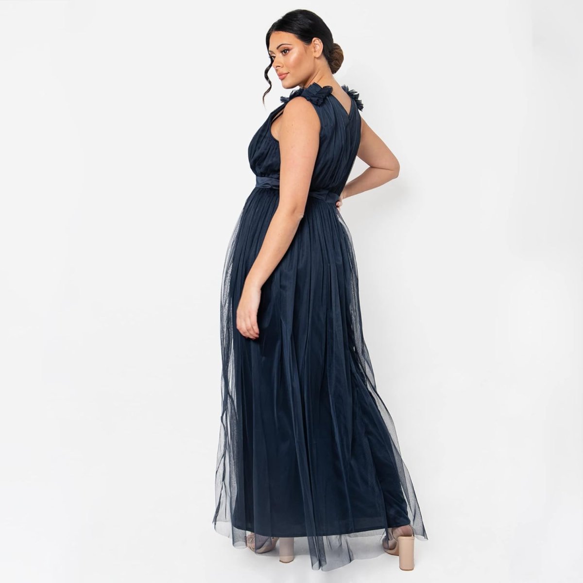 Robe De Mariée Princesse Col V Et Dos Nu – Image 8