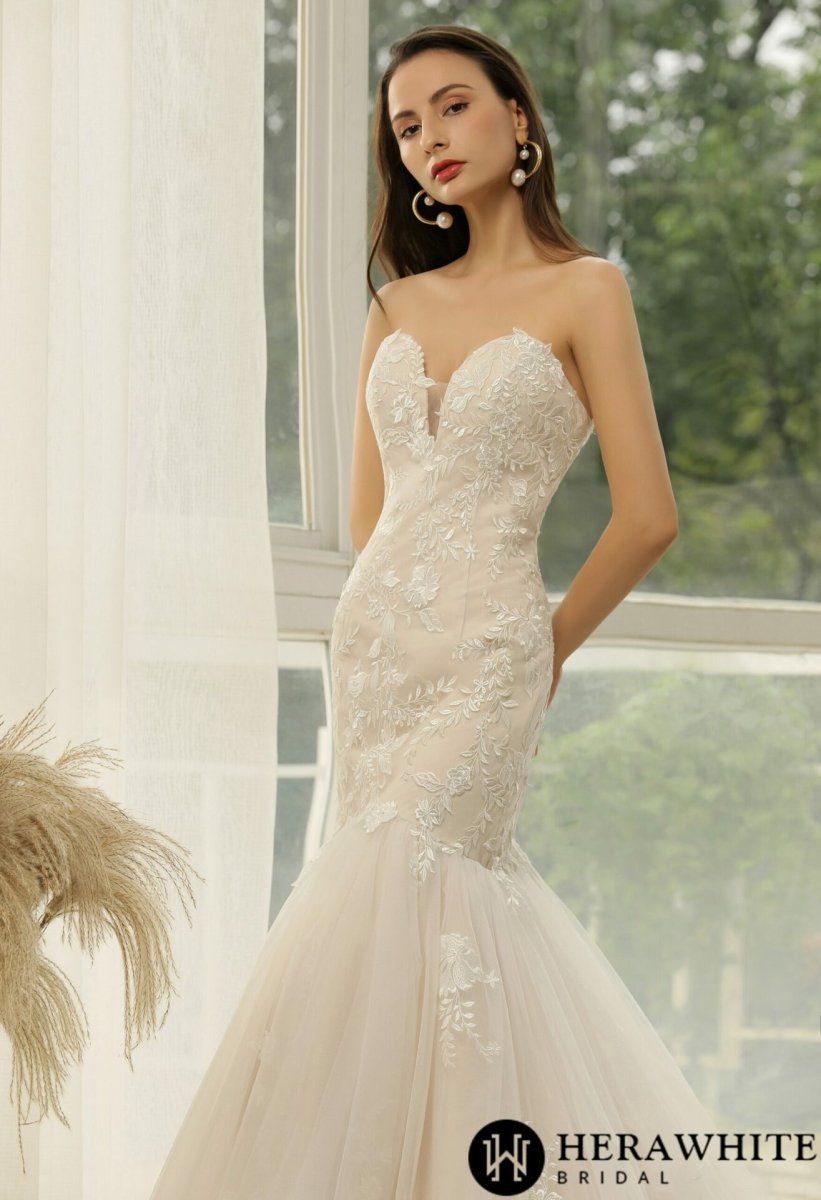 Robe de mariée sirène en tulle et dentelle à cœur ouvert – Image 5
