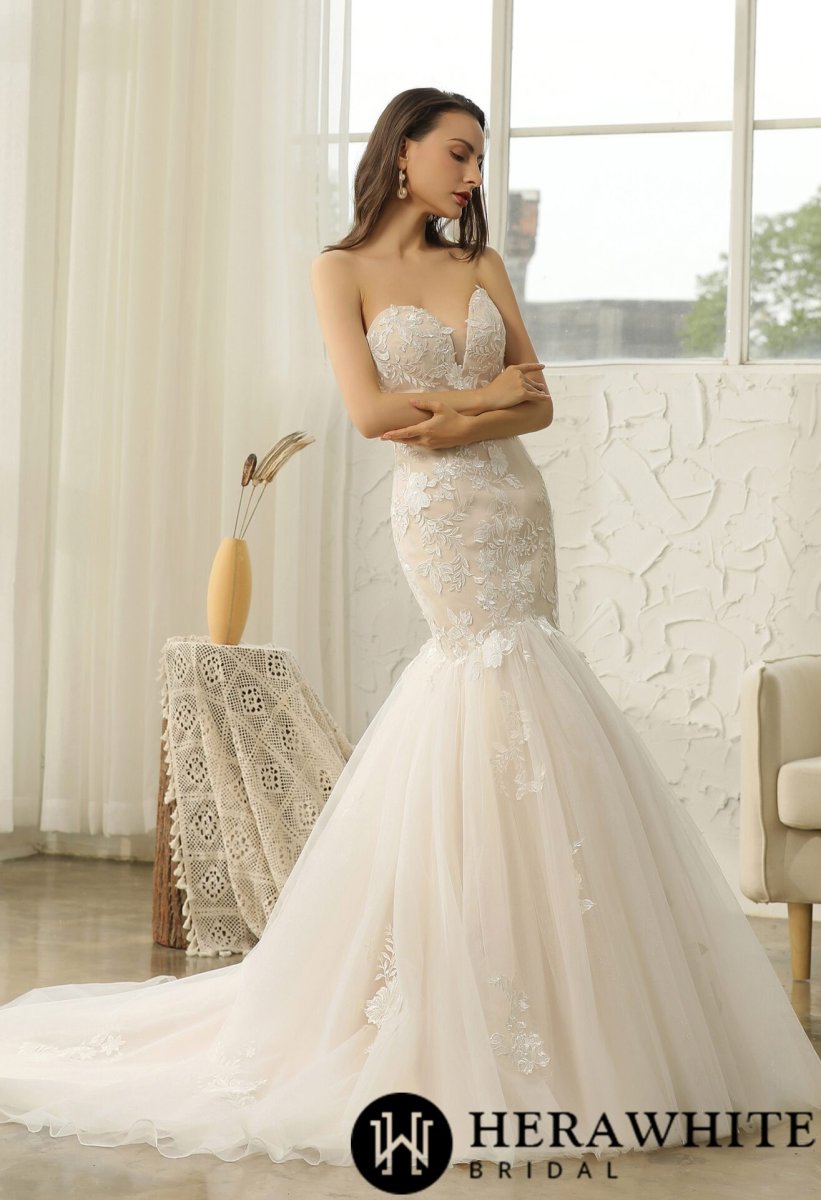 Robe de mariée sirène en tulle et dentelle à cœur ouvert – Image 3