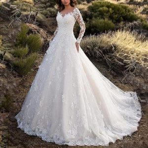 Robe De Mariée Princesse Drapée Et Originale