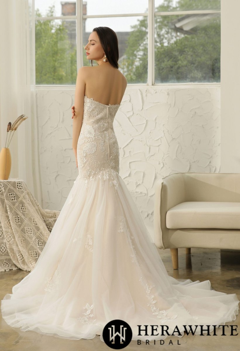 Robe de mariée sirène en tulle et dentelle à cœur ouvert – Image 7