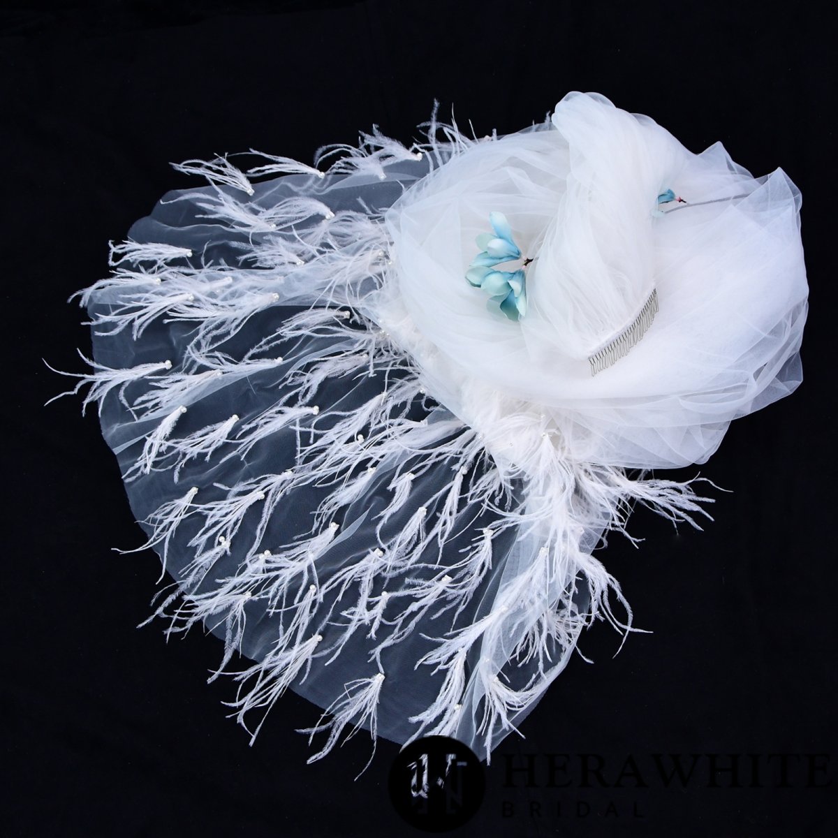 Voile de Mariée Long à Plumes – Image 8