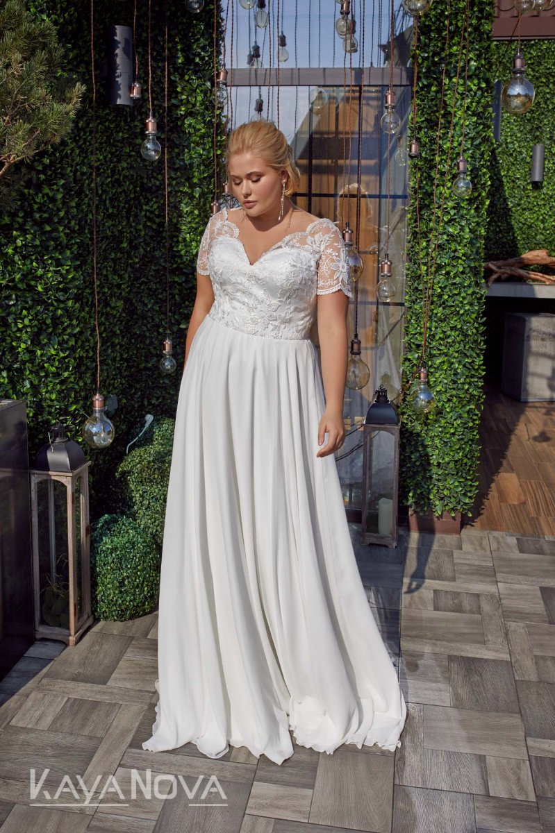 Robe De Mariée Fluide Femme Ronde – Image 5