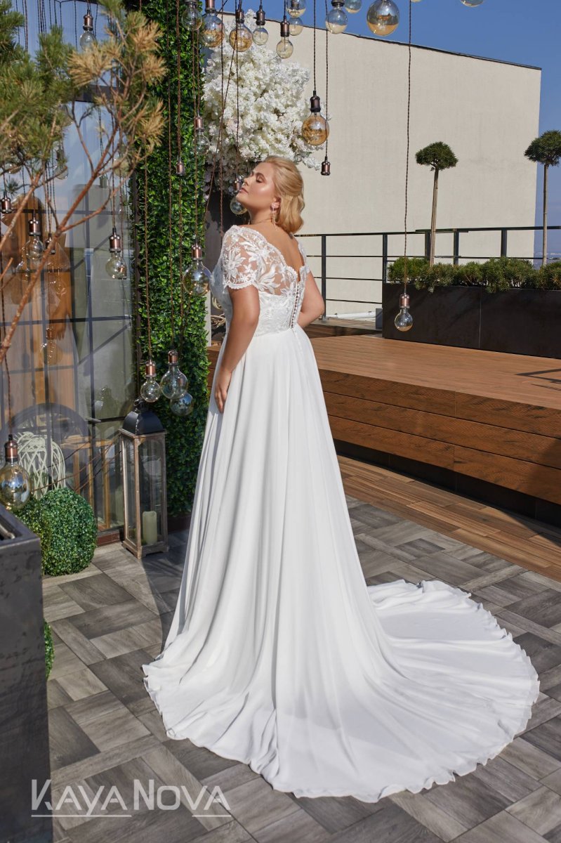 Robe De Mariée Fluide Femme Ronde – Image 3