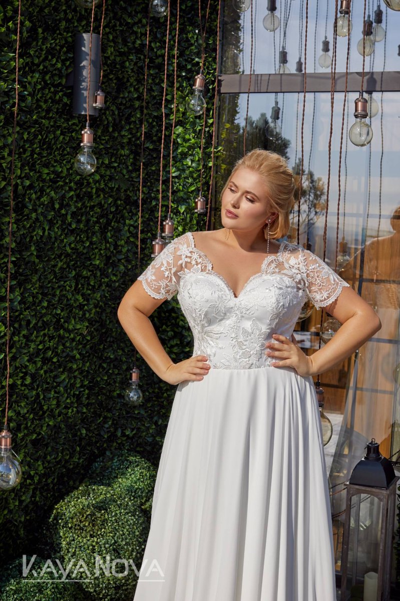 Robe De Mariée Fluide Femme Ronde – Image 6