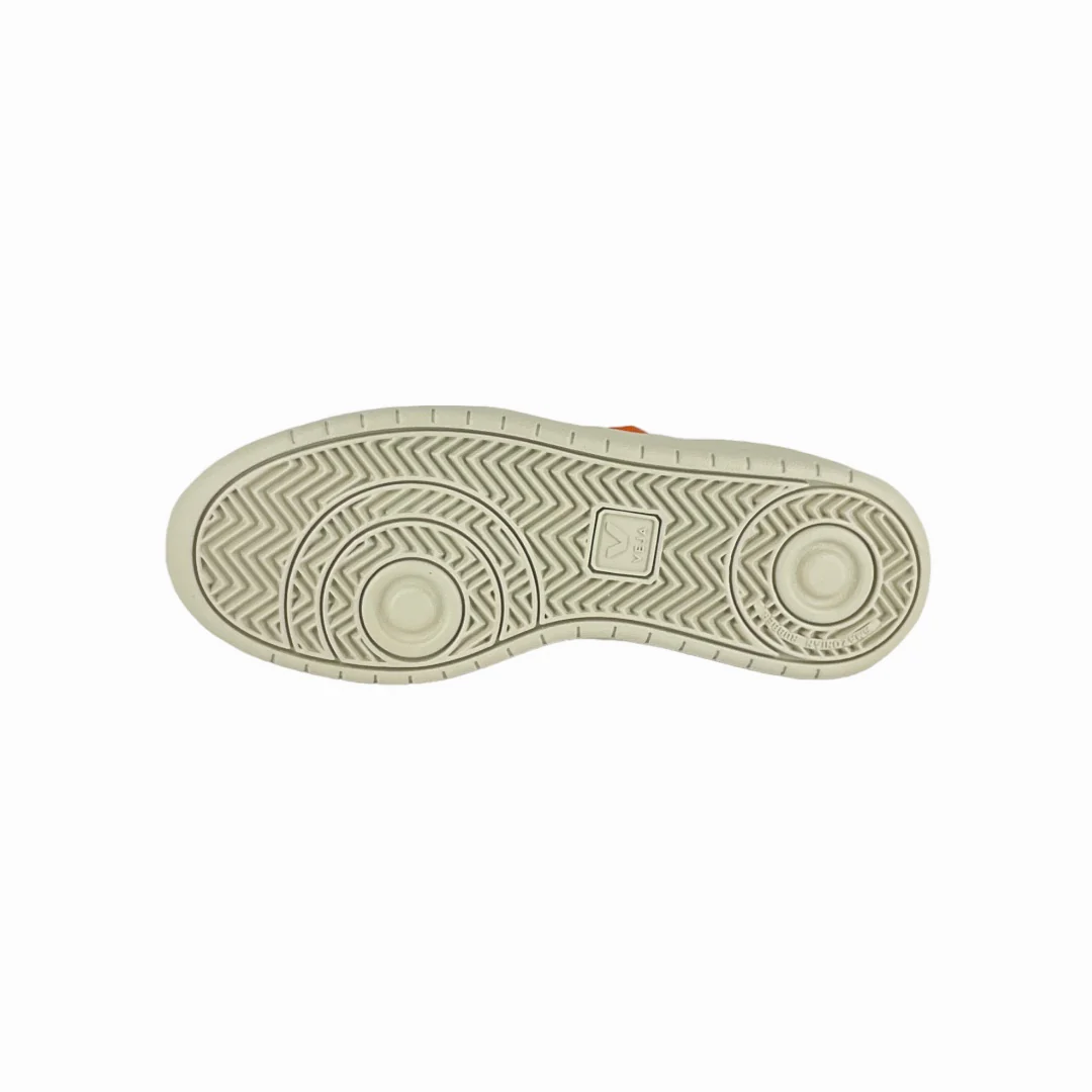 V12 LEATHER – Image 5