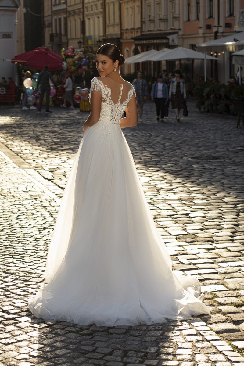 Robe De Mariée Chic Et Bohème – Image 3