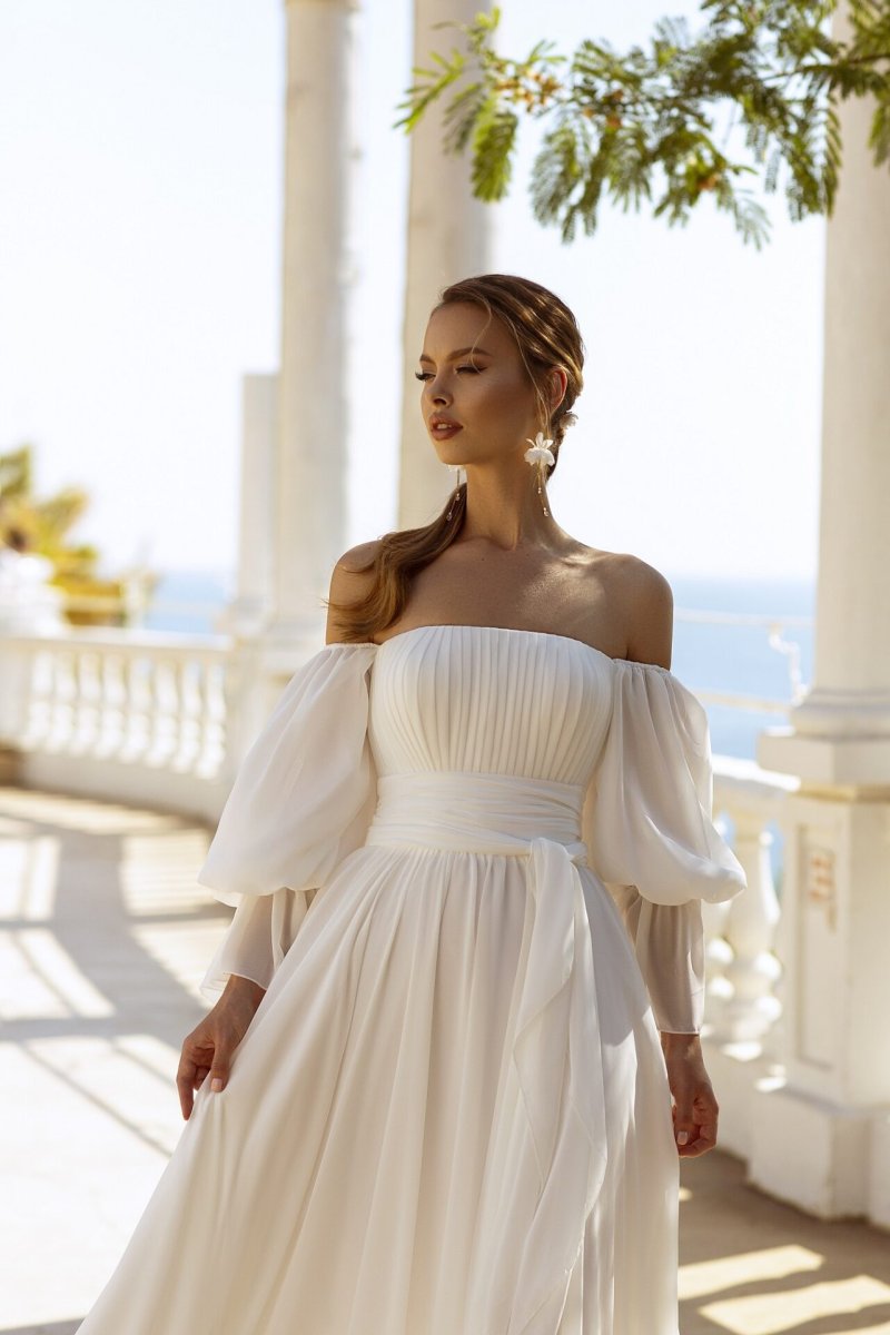 Robe De Mariée Fluide Blanche – Image 4