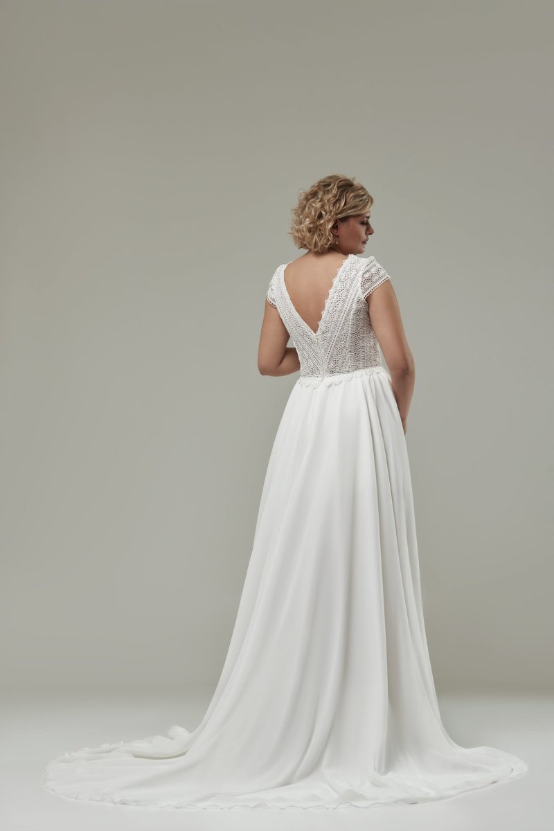 Tenue Mariage Civil Femme Ronde – Image 3