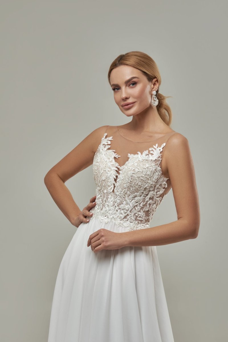 Robe De Mariée Pour Petite Blanche – Image 4