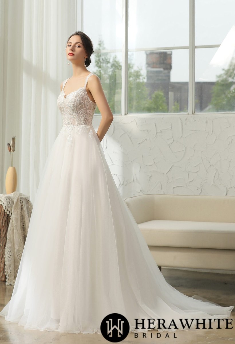 Robe De Mariée Fines Bretelles Et Dentelle Florale – Image 6