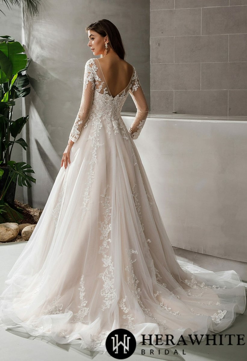 Robe de mariée princesse col en V et manches longues dentelle florale – Image 6